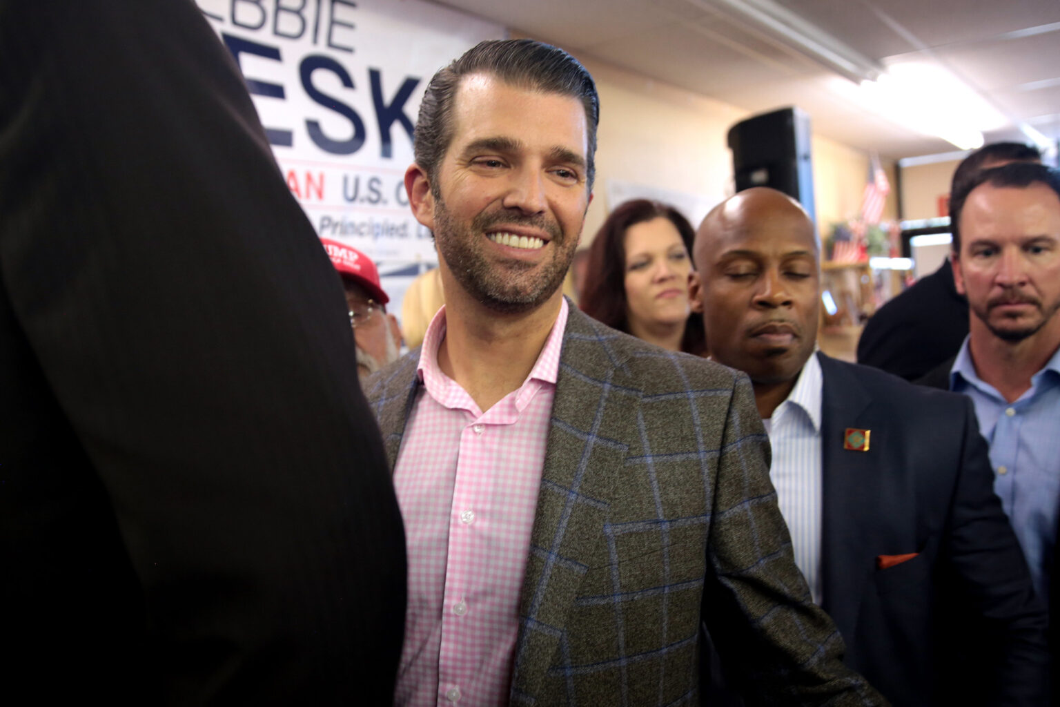 Fox News Calls Security on Donald Trump Jr. at GOP Debate [Video ...