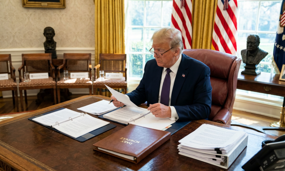 Trump Shifts Focus to US-India Ties Amid Closed-Door Sessions